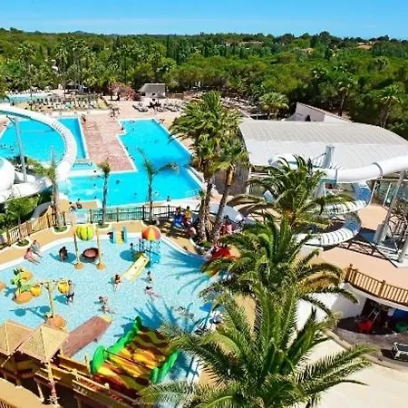 La Baume La Palmeraie Camping Resort Chalet *