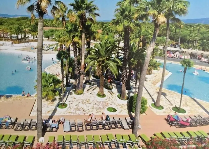 Campingplads La Baume La Palmeraie *